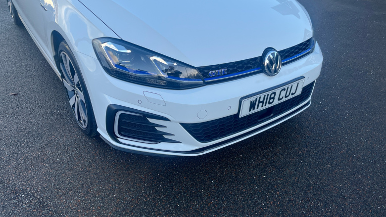 Volkswagen Golf 1.4 TSI GTE Advance 5dr DSG Hatchback